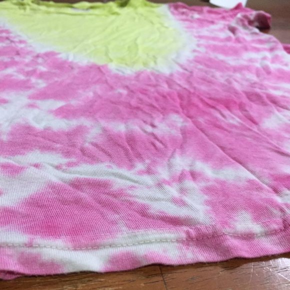 No Boundaries Colorful Tee - Picture 6 of 8